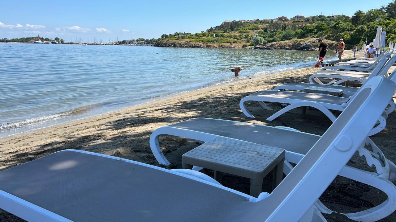 Quiet Apartment With Big Terrace In Santa Marina With Parking Sozopol Bagian luar foto